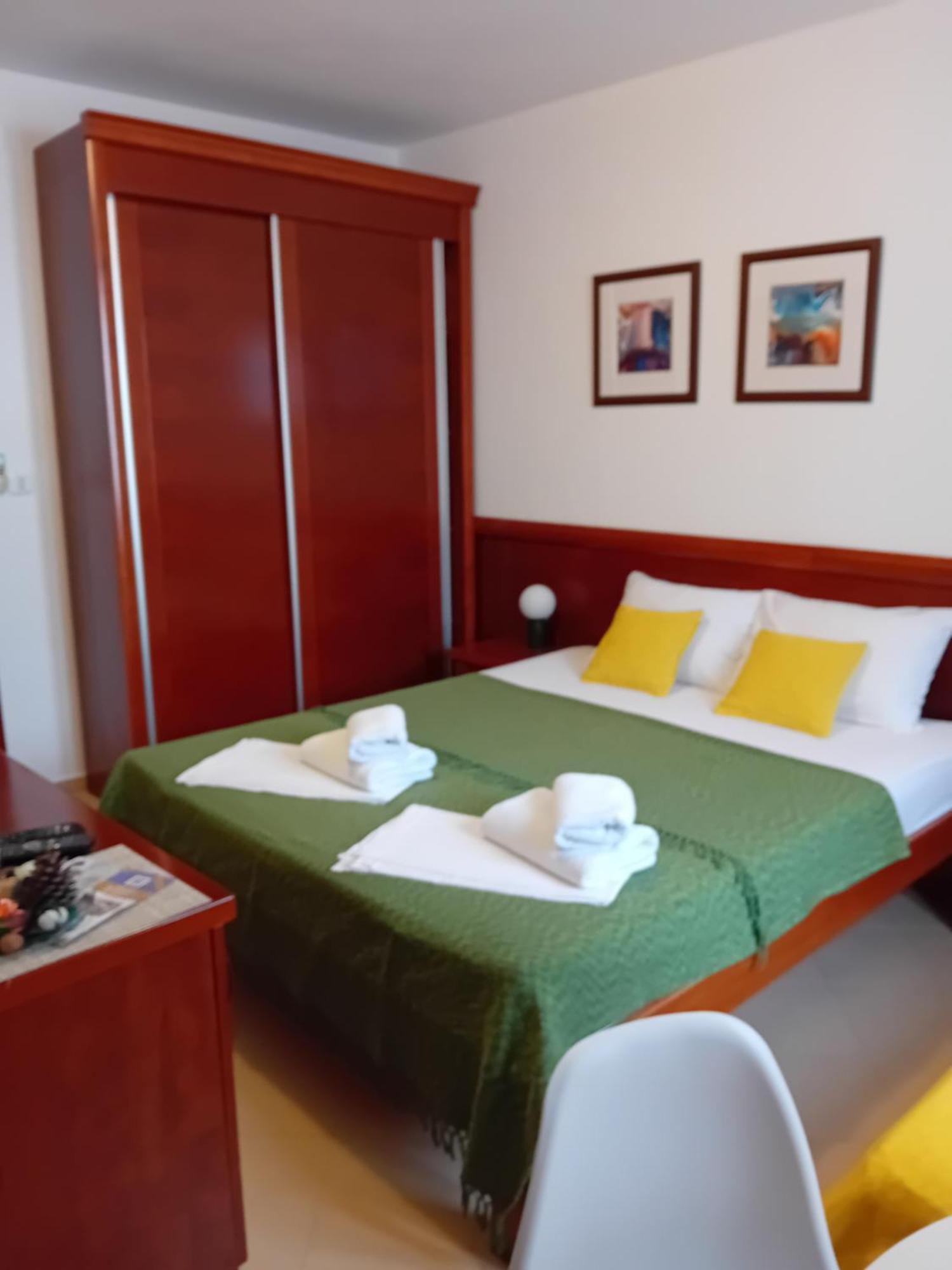 Apartments Krapina Lux Budva Exterior foto